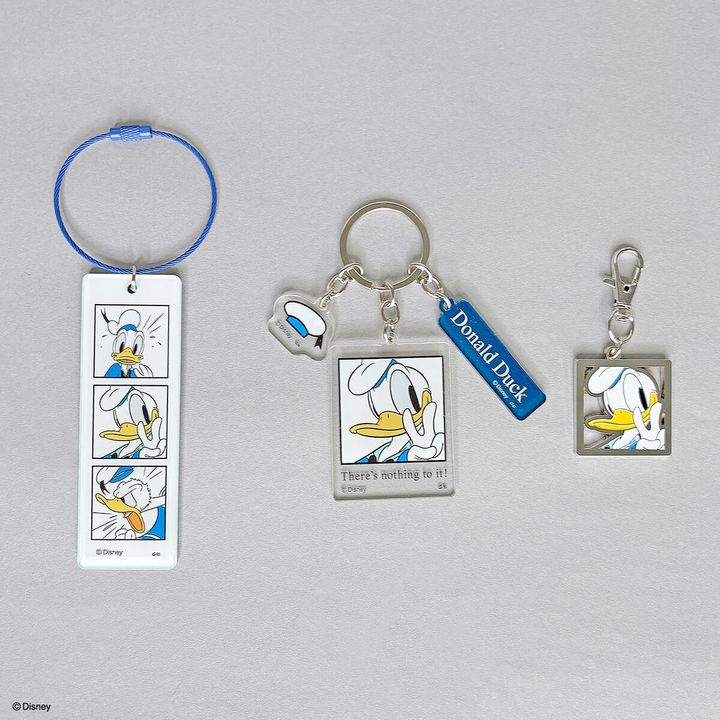 3連アクリルキーホルダー/縦長アクリルキーホルダー/メタルキーホルダー