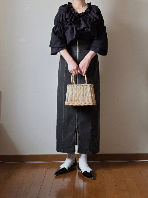 キレイめブラウスコーデ2