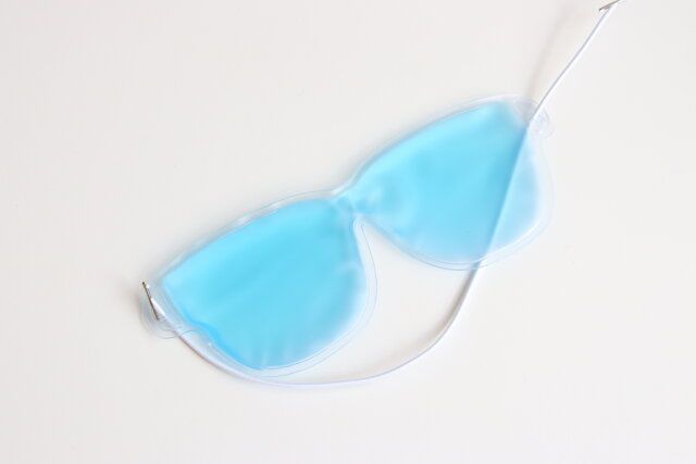 ダイソーのクールアイマスク2