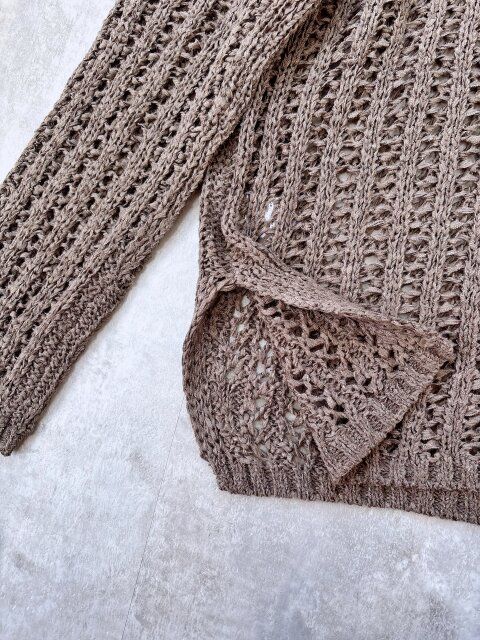 GU メッシュセーター サイドにスリット入り