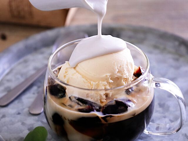 バニラアイスを乗せるのも、おすすめ！