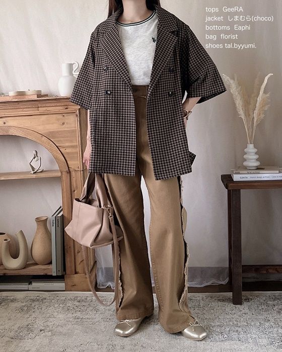 しまむらのブラウンの「チェック柄ハーフスリーブジャケット」×フリンジウェーブパンツ