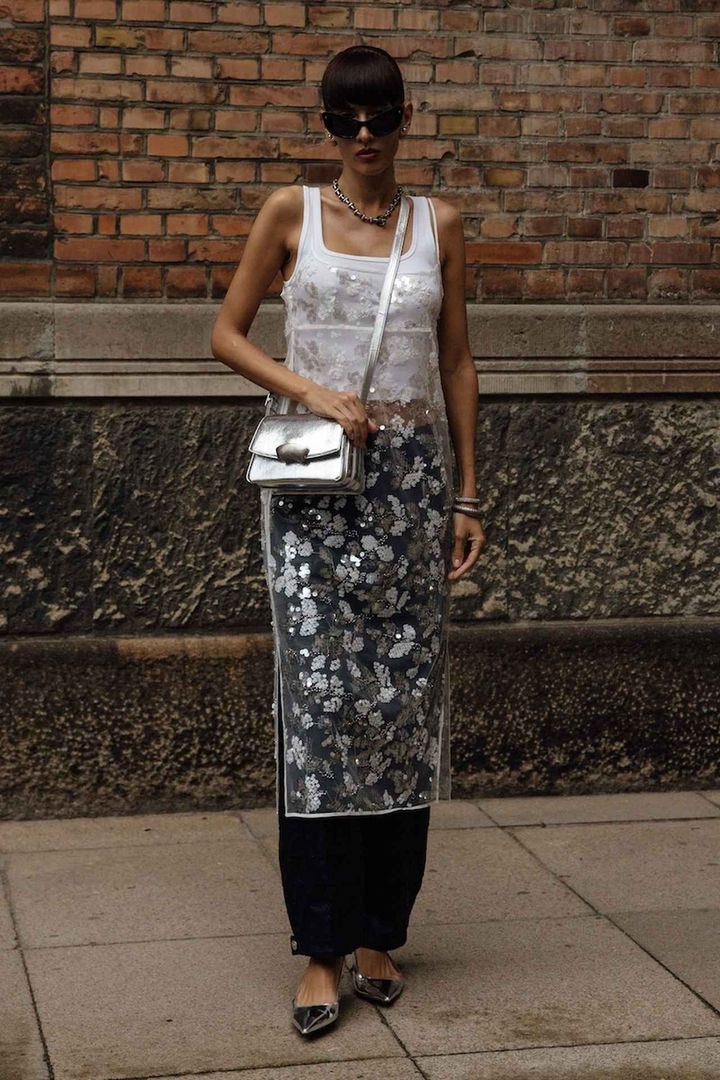 画像: シンプルモノトーンをアレンジして無難にさせない