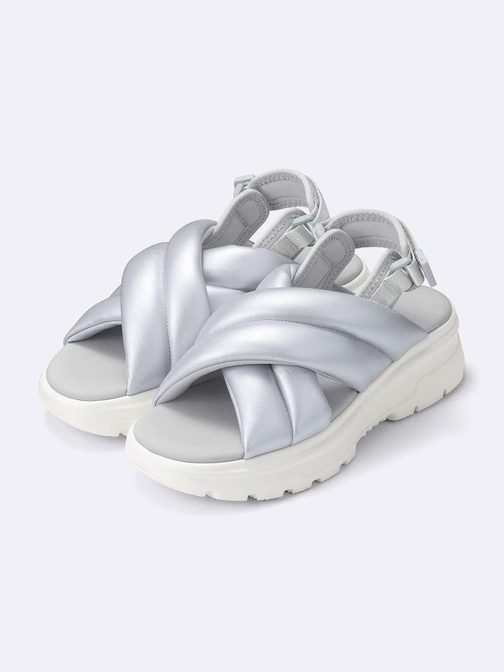 画像3: 出典：GU