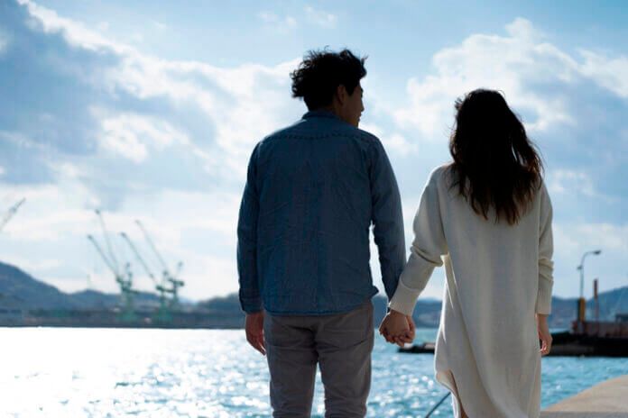 ずっと見ていたい♡男性が虜になるかわいい彼女の特徴6選