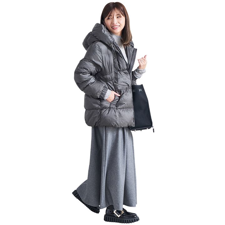 MaxMaraのダウンできれいめ出勤コーデ