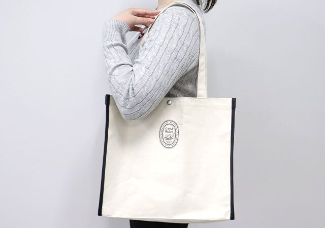 nest Robe［ネストローブ］保冷ポケット付き大判トート