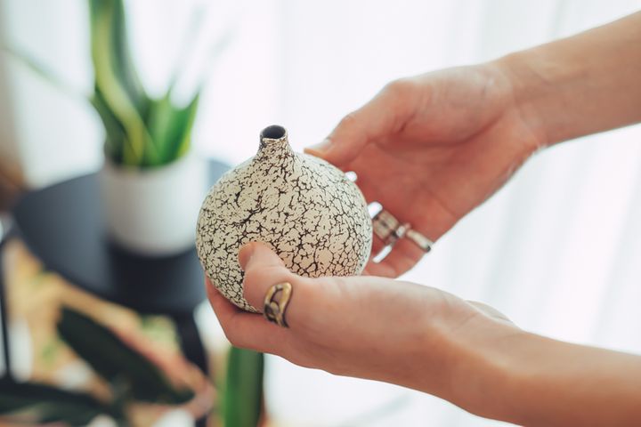 小さな部屋を広く見せる。”余白”を生かしたインテリア3選