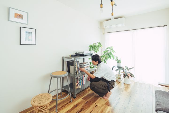 小さな部屋を広く見せる。”余白”を生かしたインテリア3選