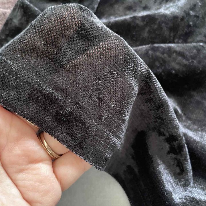 画像2: 夏にベロア！？