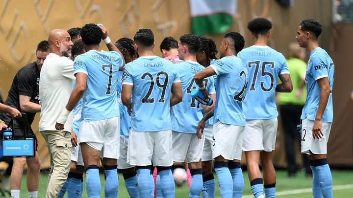 監督の話が長すぎて？世界最高リーグでの「正当な理由なき、9回の規則違反」で強豪クラブが罰金