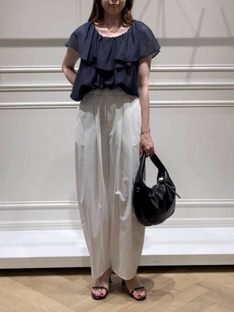白ワイドパンツコーデ2