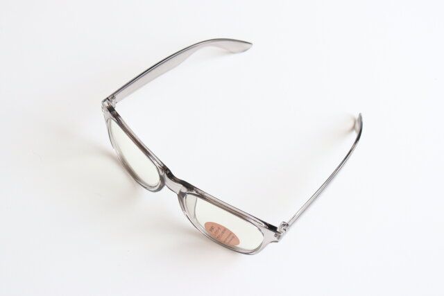 調光サングラス