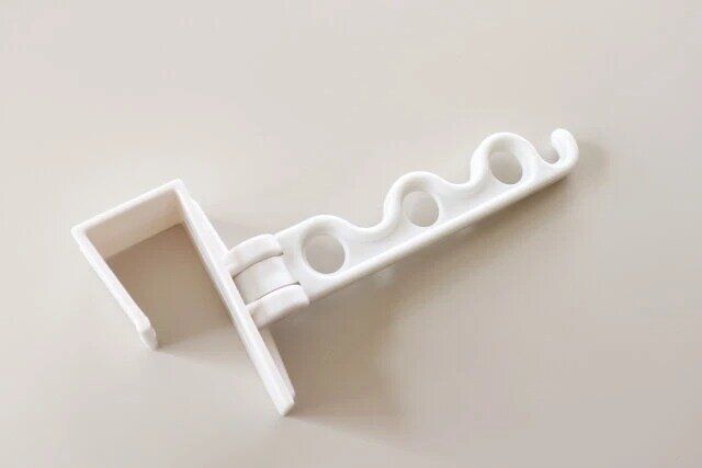 ダイソーのドア・タンス・引き出しde室内干し1