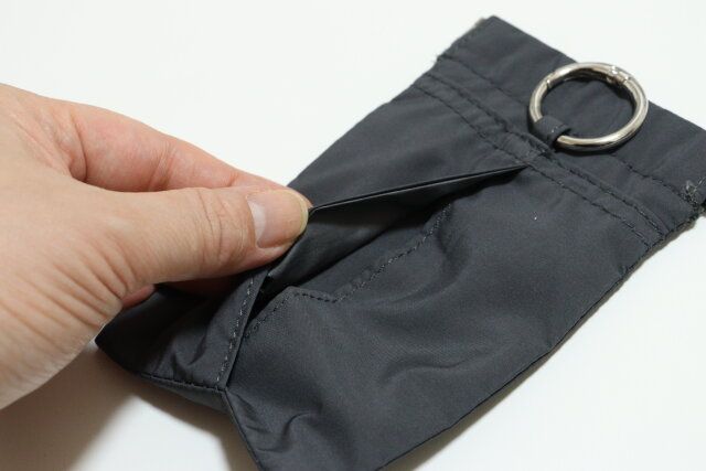 スリコの携帯用ダストポーチ5