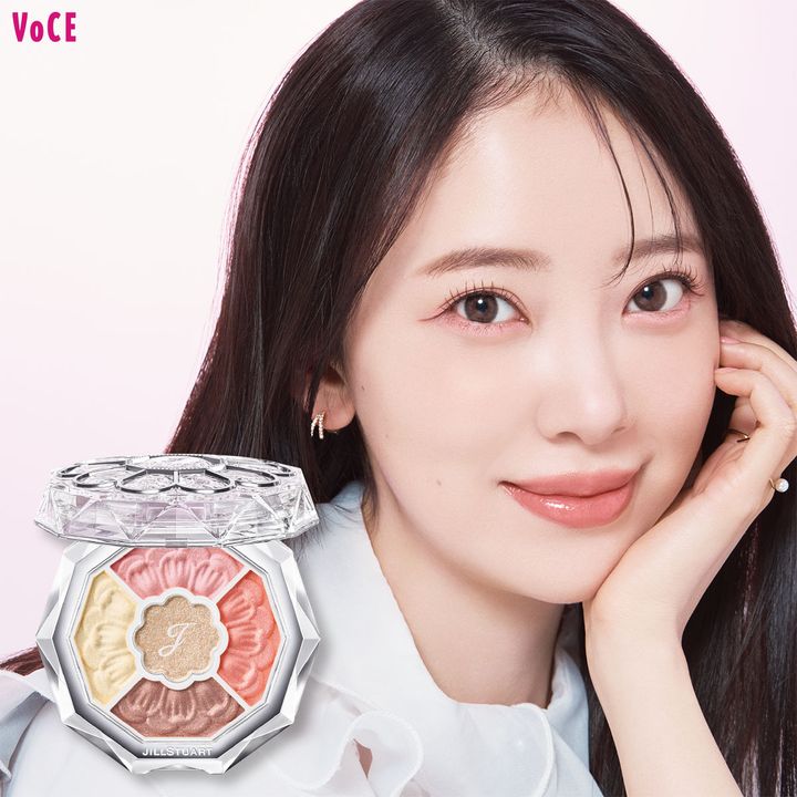 【堀未央奈】儚さと多幸感が共存！ピーチメイクで春の主役に