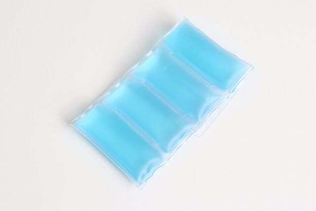 手首用クールバンド