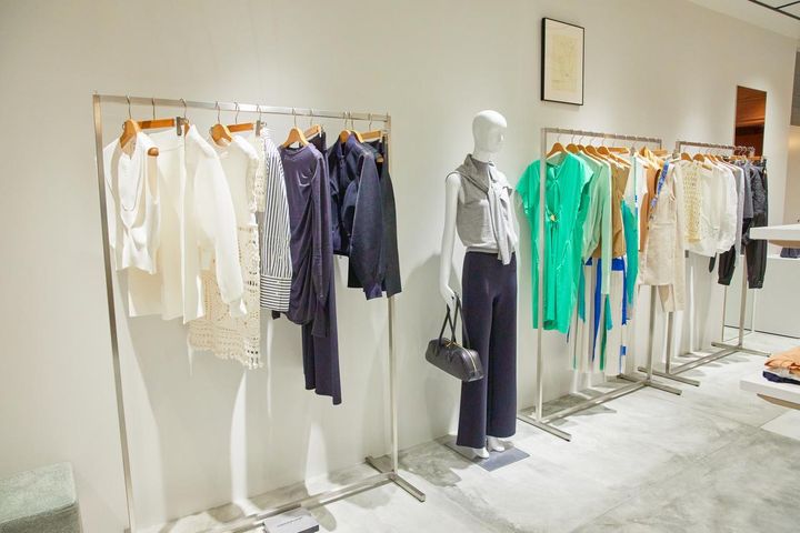 画像: ESSENCEOFLUXURY（エッセンスオブラグジュアリー）のお洋服たち