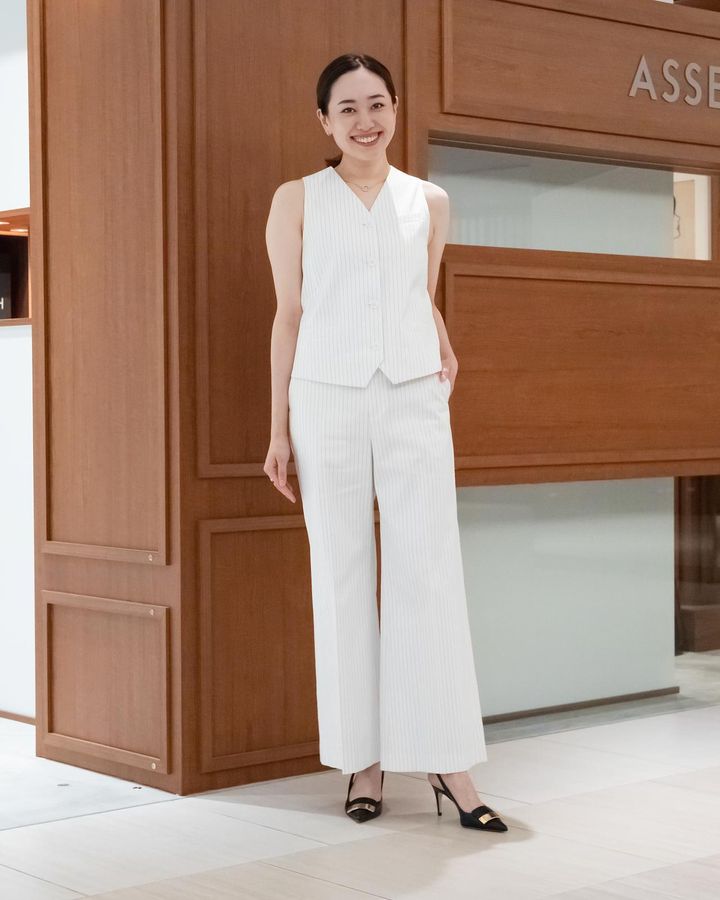画像1: ストライプジレとパンツのクールエレガンスなセットアップコーデ