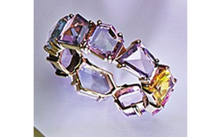 シンティランテのマルチカラーのエタニティリング