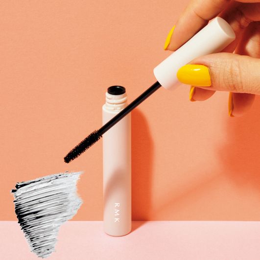 RMK フェザー ウィスプ マスカラ 04