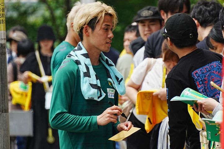 【インタビュー】MF椿直起がJ2ジェフユナイテッド千葉で過ごす覚悟のシーズン「代表とか海外のレベルじゃない」ともがき続けたプロ生活の出口へ