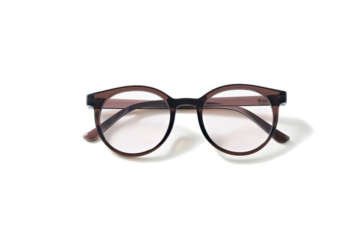 紫外線の少ないところではクリアレンズに