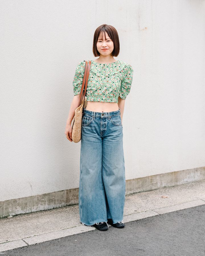 相性抜群な“甘トップス×デニム”のお手本コーデ 5選。甘辛MIX上手になろう！【TOKYO SNAP】