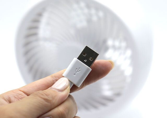 ダイソー USB式サーキュレーター USB