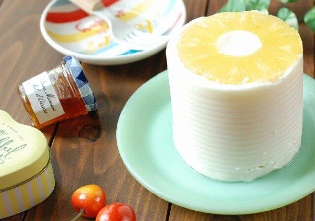 パイナップル缶のまるごとミルクゼリー