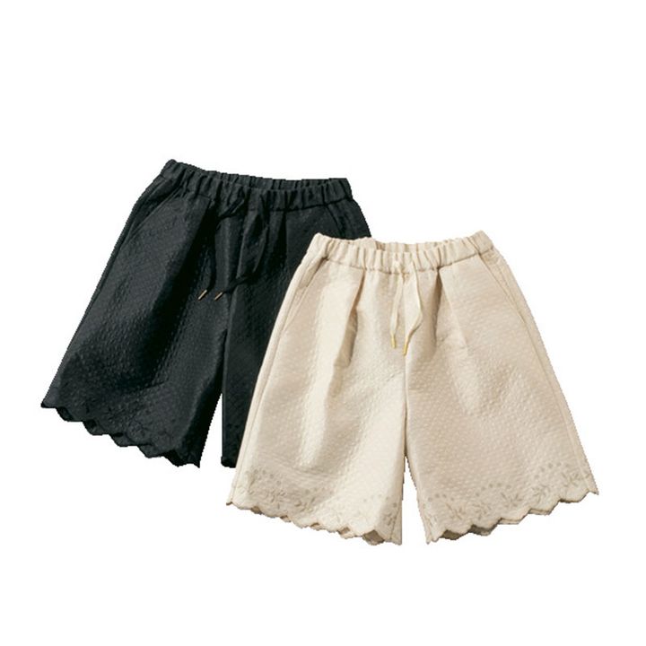 キレイめショートパンツ