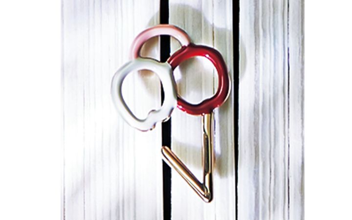 アリータのアイスモチーフのピアス