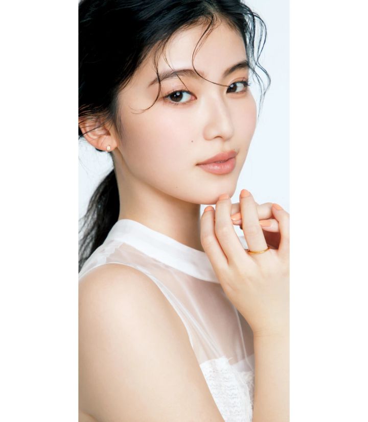 長井かおりさんの崩れないベースメイク