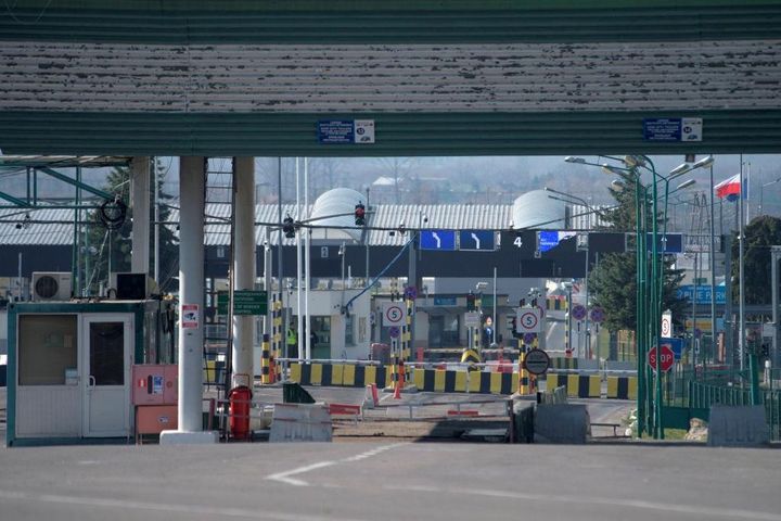 【インタビュー】東欧を渡り歩いた日本人MFが東欧の独裁国家で大学生になったワケ