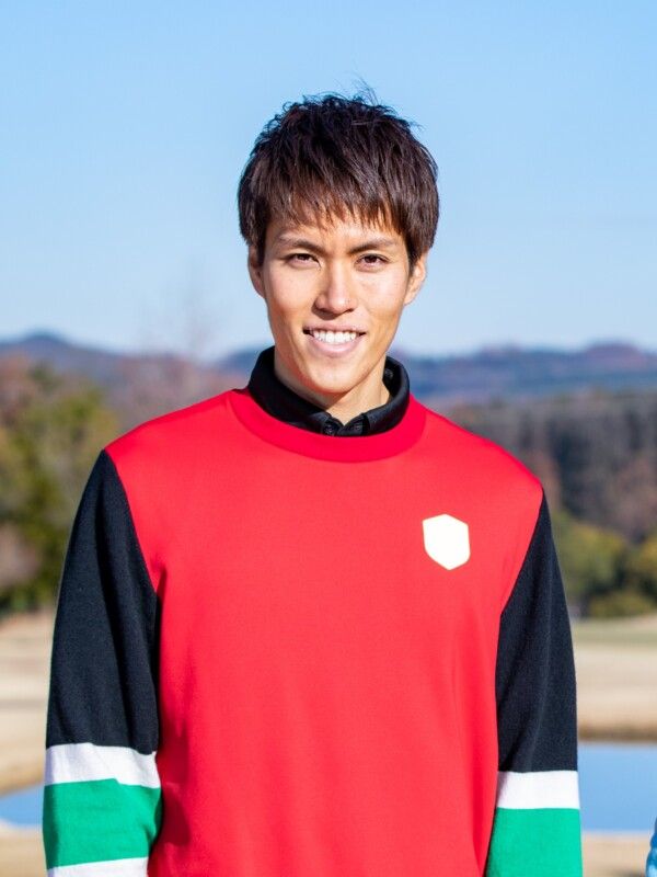 ビハインド・ザ・ボールができないのはスマホのせい？人気コーチがレッスン