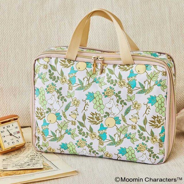 MOOMIN 閉めるだけでスリムに! たっぷり入る圧縮収納ポーチ BOOK