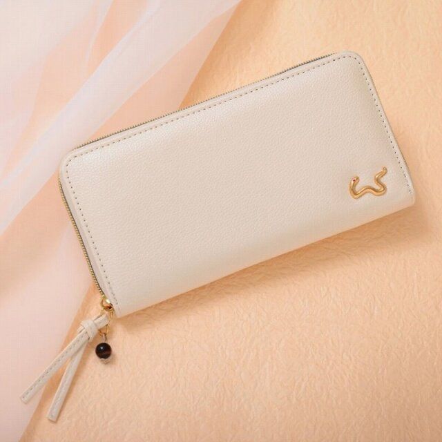 蛇窪神社監修 お金が集まる 白蛇モチーフ長財布BOOK