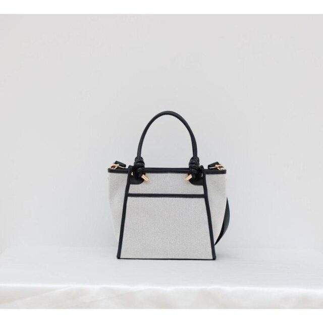 しまむらのキャンバス2WAYバッグ