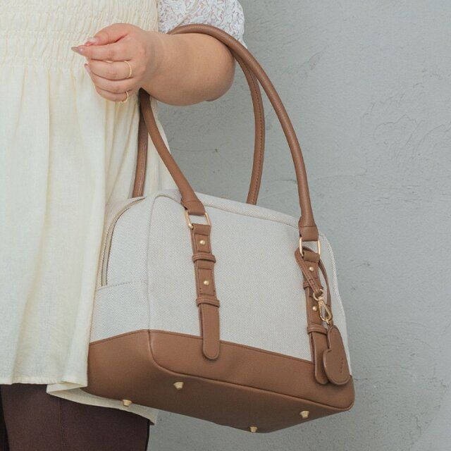 しまむらのボストンバッグ