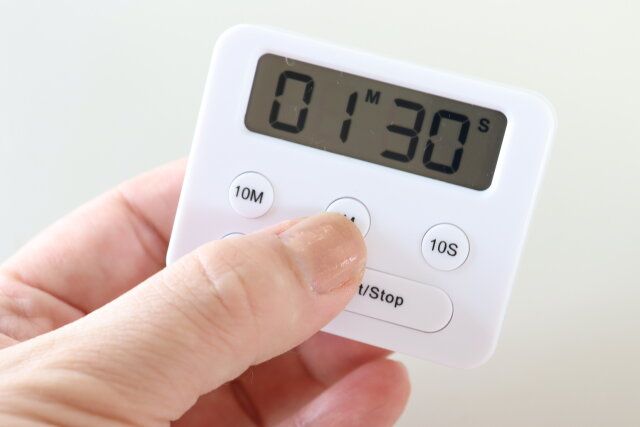 ダイソーの操作簡単キッチンタイマー5