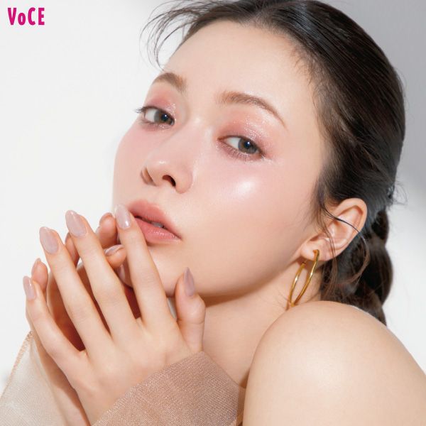 八木アリサさん／インフィニシェイド シングル アイシャドウ 使用