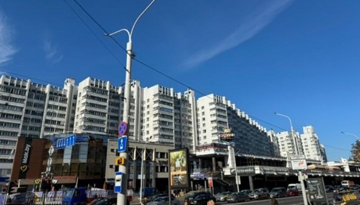 【インタビュー】サッカー選手と異国大学生をかけ持つ日本人MFが語る東欧の独裁国家の実態とは