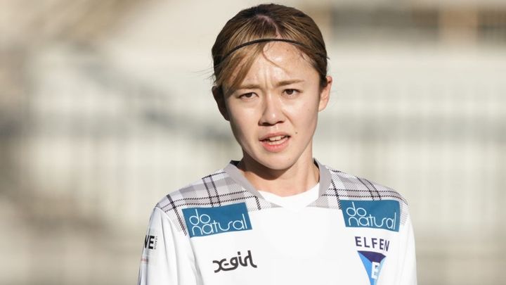 「可愛すぎるて」「似合いすぎ」なでしこ初招集の23歳、誕生日の赤ユニ姿にファン歓喜