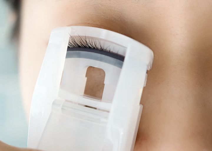 携帯アイラッシュカーラー