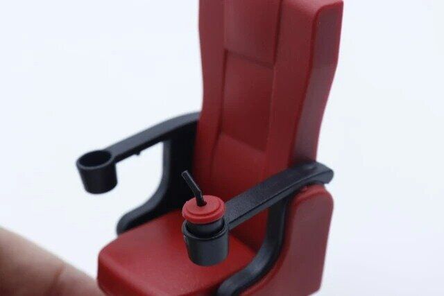 ダイソー ミニチュア 映画館のイス