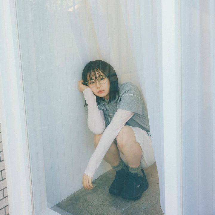 【りこめい】畑芽育と莉子がNAVI♡ ソックス×スニーカー見本②【ニュアンスカラー ×ハイテク】