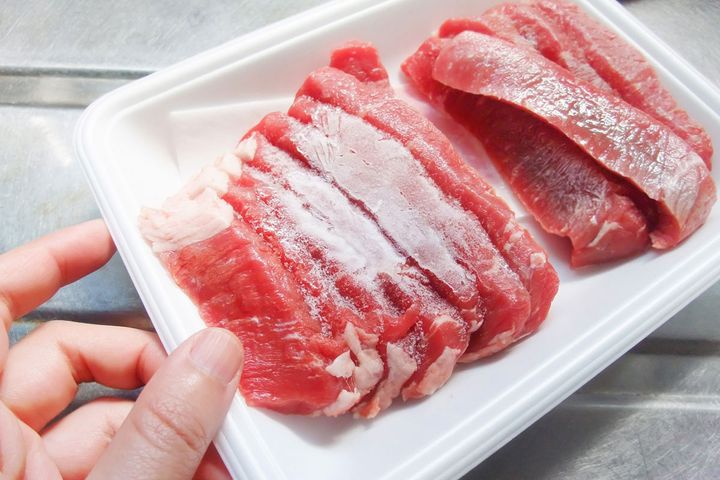 肉がよみがえる「温塩水解凍」とは