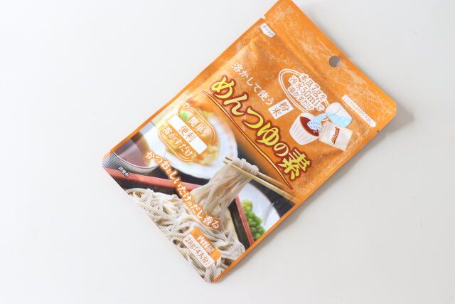 ダイソー 溶かして使う粉末めんつゆの素