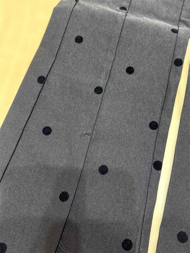 画像: フロッキードットがポイント！