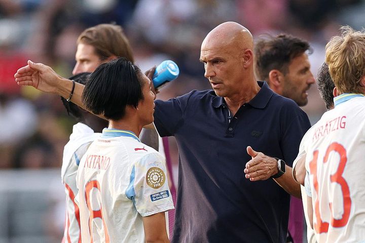 20歳日本人、クラブW杯デビュー！着用スパイクはadidasのこれ…次はレアル・マドリー戦